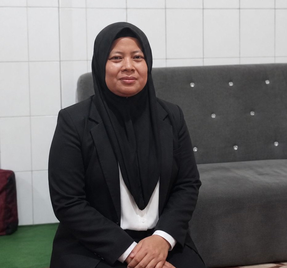 Ibu Neneng